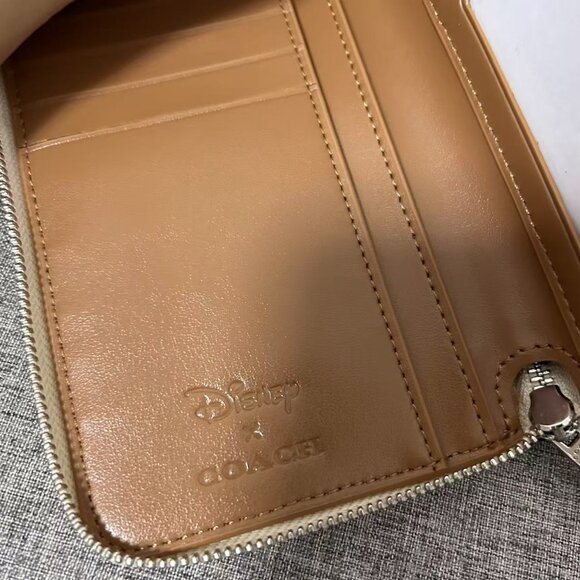 NEW Disney X Coach Medium Zip Around Wallet With Dumbo-Authentic - Picture 9 of 11